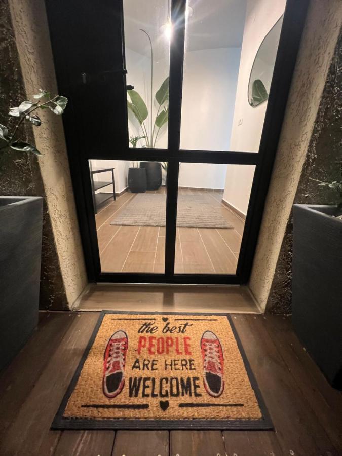 Lana'S Guest House Hurfeish Bagian luar foto