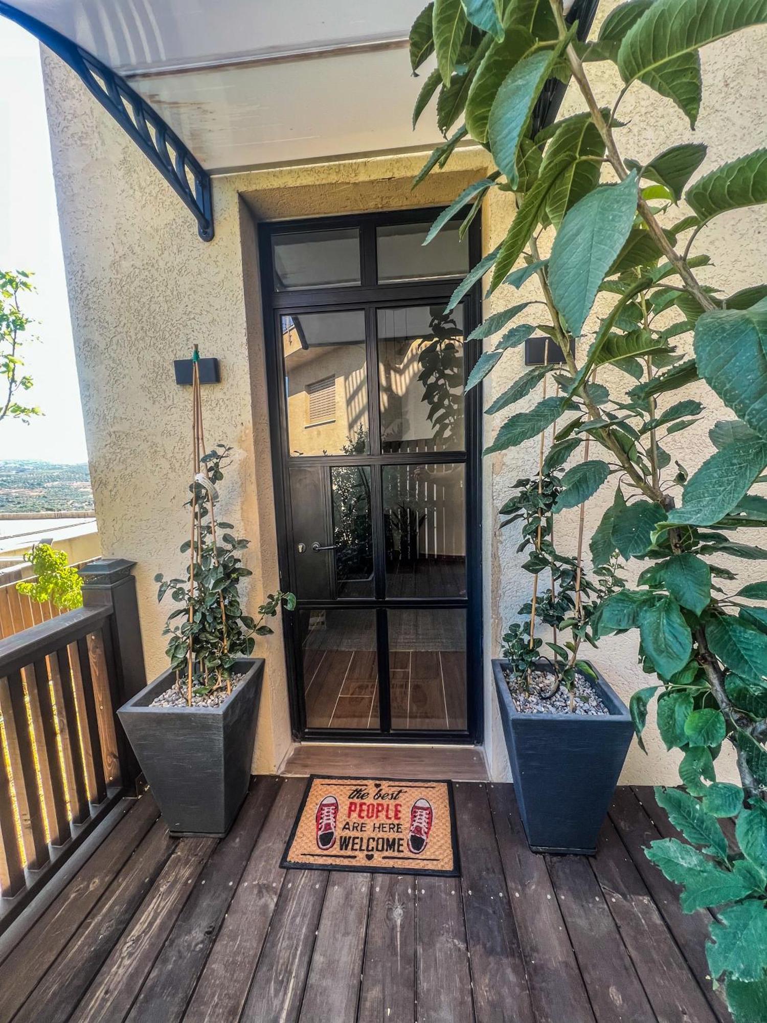 Lana'S Guest House Hurfeish Bagian luar foto